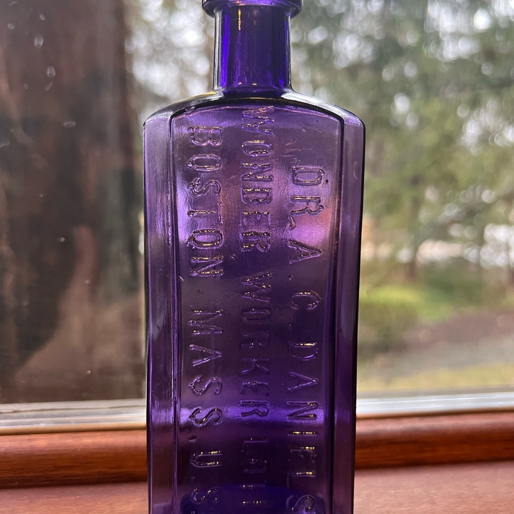 Antique Dr. Daniels’ Veterinary Embossed Amethyst Deep Purple Boston Apothecary
